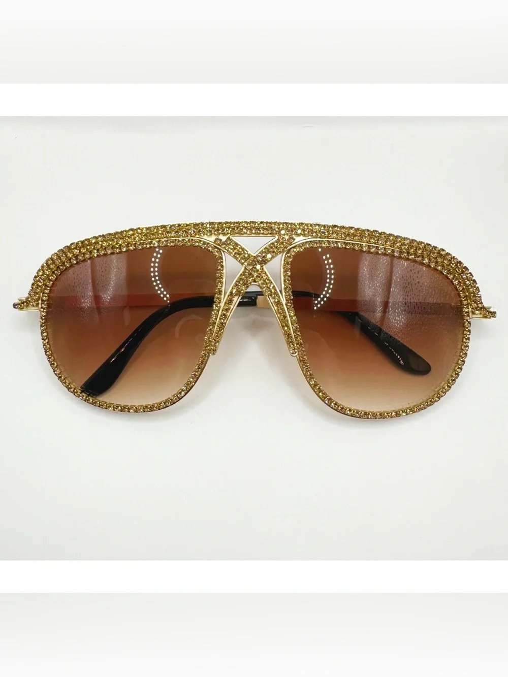 Brown Ladies Glamorous Sunglasses with Rhinestone-Embellished Frame Bowlift